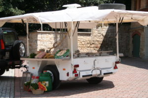 Mobile field kitchen trailer Karcher TFK250 | Kärcher TFK 250 - generalsaniert Feldküchencenter